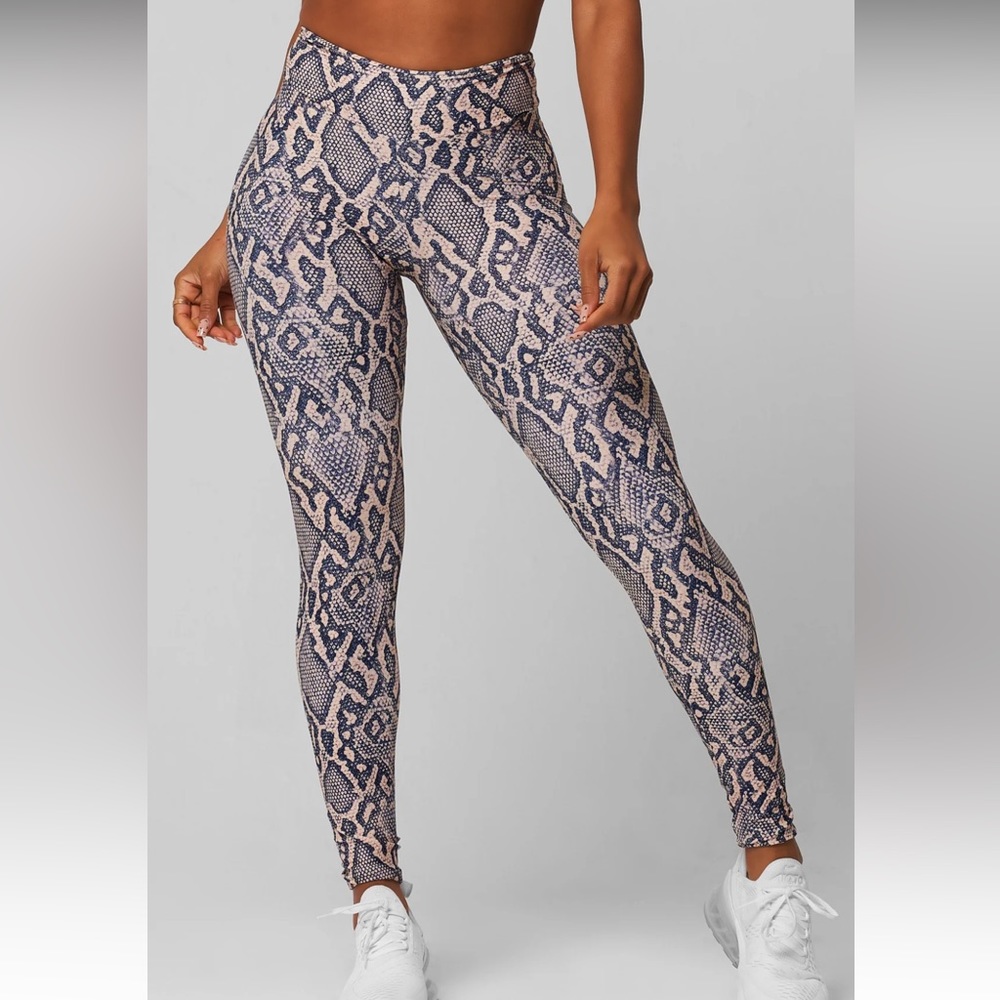 Licifit Python High Waist Scrunch Legging Size S - image 1